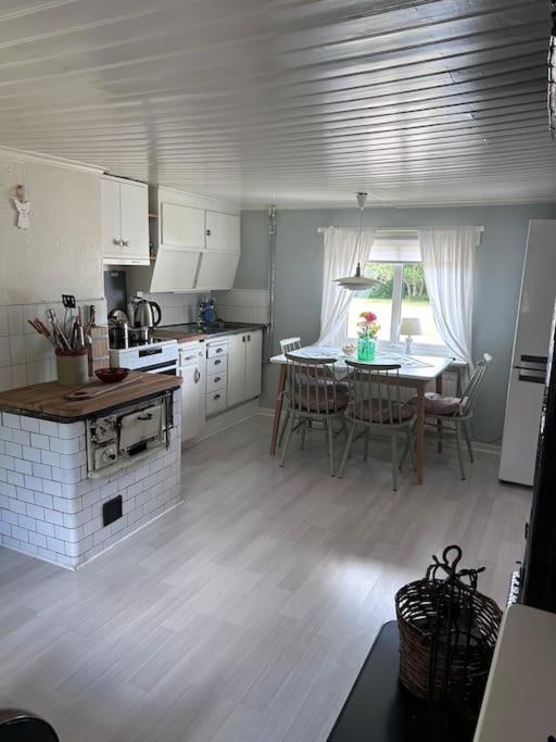 Seaside House In A Old Farm Near Falkenberg, 500M To Beach 外观 照片